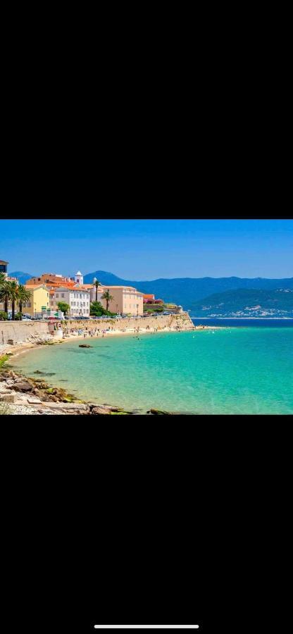 Ajaccio Appartement Vielle Ville - 4 Personnes Exterior photo